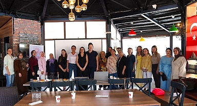 Keçiören'de 'Yaşam Boyu Değişen Rollere Uyum' semineri düzenlendi