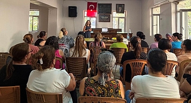 KEÇMEK’ten Depremzede Kadınlara Eğitim Desteği