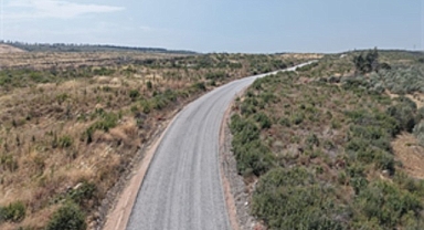 Kınık’ta 5 mahalleyi birbirine bağlayan yollar yenilendi