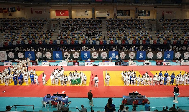 Kocaeli’de sporun her branşına güçlü destek