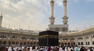 Konya Büyükşehir’in Umre Ödüllü Siyer Yarışması’nın İlk Kafilesi Kutsal Topraklardan Döndü