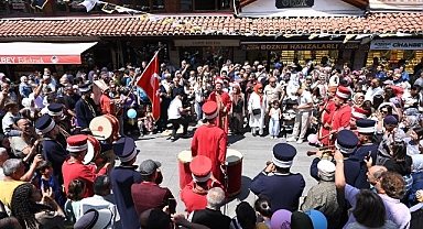 Konya’da “Tarihi Çarşılar Alışveriş Günleri” Başladı