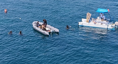 Kuşadası’nda Dip Temizliği