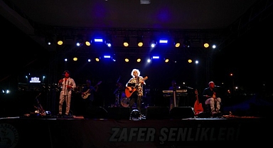 Ören’de Yeni Türkü ile Nostalji Rüzgârları Esti