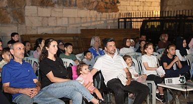 Osmangazi’de Sinema Keyfi Tarihi Surların Gölgesinde Yaşandı