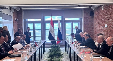 Rosatom Genel Müdürü Aleksey Likhachev ile Mısır Elektrik ve Yenilenebilir Enerji Bakanı Mahmud Esmat, El-Dabaa NGS’nin İnşasındaki Son Durumu Görüştü