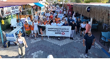 Sığacık’tan güçlü mesaj: “Deniz bizim, Sığacık hepimizin”