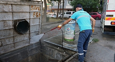 Temiz bir Maltepe için ekipler bu kez Altayçeşme’de sahada
