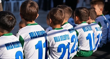 Urla'da çocuklar yaz atölyeleriyle hem eğlendi hem öğrendi