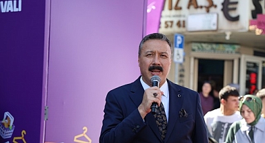 Alışveriş festivali Gölcük’te ticareti canlandırdı