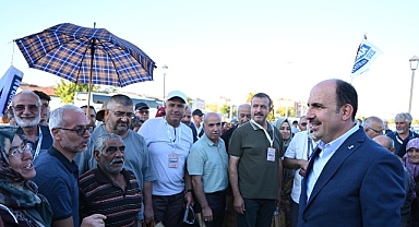 Başkan Altay “Hatırdan Hatıraya Kültür Turlarına” Katılan 10 Bin Emekli Büyüğümüze Teşekkür Etti