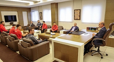 Başkan Pekyatırmacı, Selçuklu Belediyespor Kulübü’nün Derece Yapan Sporcularını Ağırladı