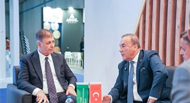 Başkan Tugay’dan İtalya’da Marble İzmir temasları