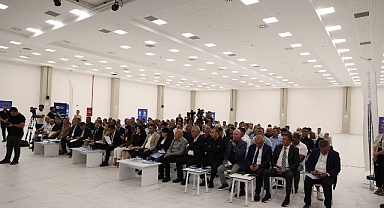 Başkan Vekili Büşra Özdemir Serik’te muhtarlarla buluştu