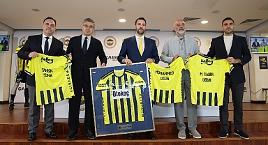 Cabir Holding, Fenerbahçe Futbol A Takımı’nın ‘Forma Sağ Kol Sponsoru’ Oldu!