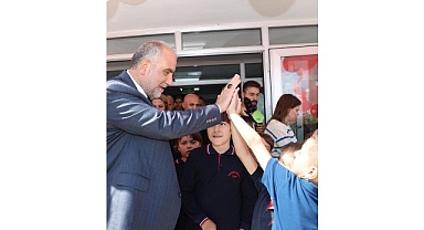 Canik'te Hem Öğrenciler Hem Aileler Sevinçli