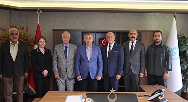 Cem Vakfı, teşekkür için Başkan Büyükakın’a geldi