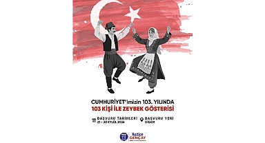 Didim Belediyesi’nden Cumhuriyet’in 103. Yılına Özel Zeybek Gösterisi