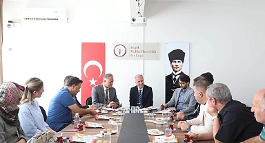 İnegöl Belediyesi’nden Mediha Hayri Çelik Fen Lisesi’ne Semt Sahası