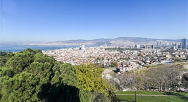 İzmir’in dijital rehberi yenilendi