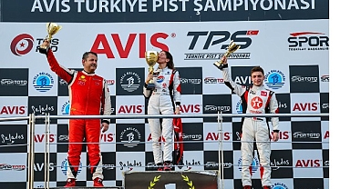 Seda Kaçan’dan 30 Ağustos’ta Unutulmaz Zafer