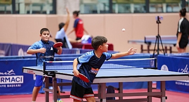 Selçuklu Belediyesi Masa Tenisi Turnuvası Sona Erdi