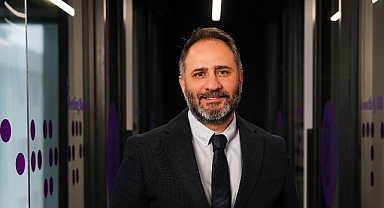 Sonbaharda iş yerlerinde de yaprak dökümü yaşanıyor