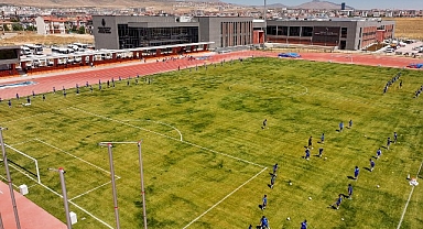 Sporcu Seçme ve Yetiştirme Merkezi misafirlerini ağırlamaya devam ediyor