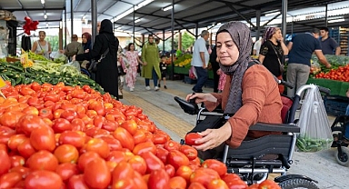 Türkiye’nin ilk engelsiz pazarı Yenişehir’de açıldı