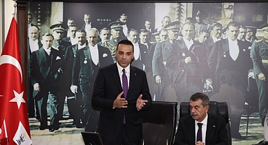 Bakan Tekin’den Çiğli’ye ziyaret