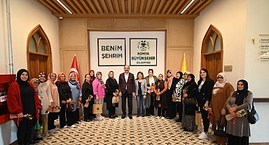 Başkan Altay: “Alın Teriyle Ülkemizin Üretim Gücüne Güç Katan Tüm Kadın Çiftçilerimizin Günü Kutlu Olsun”