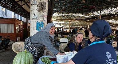 Başkan Çerçioğlu’nun İçleri Isıtan İkramı Bu Yıl da Vatandaşlar ve Pazarcı Esnaflarıyla Buluşuyor