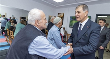 Başkan Tugay, Gaziantep’te sosyal belediyecilik projelerini inceledi