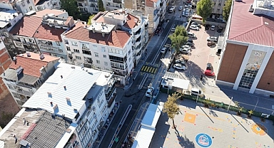Beş okulun kullandığı sokağa Konak Belediyesi’nden güvenli dokunuş