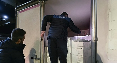 Buca Balık Hali’nde Gece Denetimi: Yasa Dışı Avlanan Su Ürünlerine El Konuldu