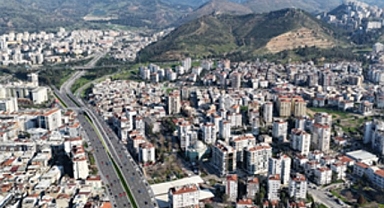 Büyükşehir’den iki bulvarı bağlayacak üst geçit