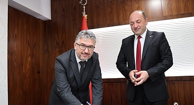 Camilerin Temizliği İçin Müftülük ile Belediye Arasında Protokol İmzalandı