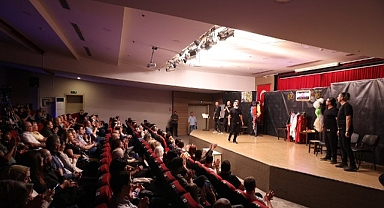 Çiğli’de Kültür Sanat Etkinlikleri Hız Kazandı: Salonlar Doldu, Taştı