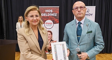 Erol Mütercimler, “21. Yüzyıl ve Cumhuriyet”i Bakırköy’de Anlattı