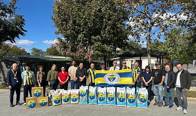 Fenerbahçeli Veteriner Hekimler Derneği’nden Bakırköy Belediyesi’ne 1 Ton Mama Desteği