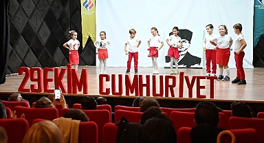 Final Okulları Kemer Şubesi’nde 29 Ekim Cumhuriyet Bayramı Coşkusu