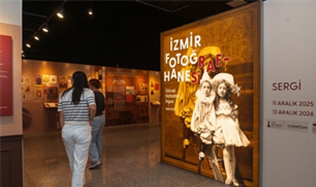 Fotoğrafın 200. yılında İzmir’in görsel hafızası kitapla buluştu