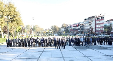 İnegöl’de Muhtarlar Günü Törenle Kutlandı