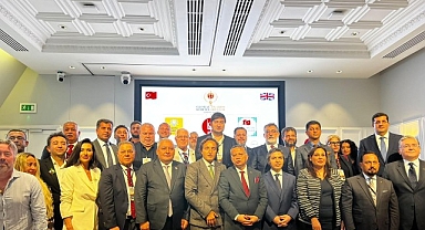 Keçiören Belediye Başkanı Özarslan’a Londra’da “Küresel Hizmet Ödülü”