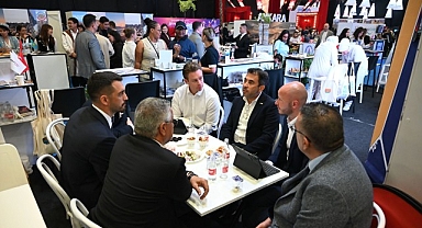 Kemer Belediyesi 2027 yılı turizm tanıtımı için Jet2 ile ön anlaşma yaptı