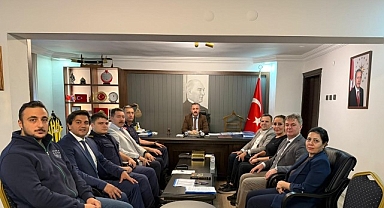Kemer'de İlçe Kutlama Komitesi Toplantısı 