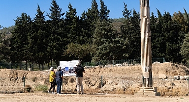Klaros’ta 3 bin 300 yıllık kehanetin izinde
