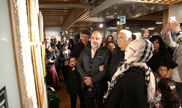 Konya Büyükşehir “Ebru Talebeleri ile Ebru” Sergisine Ev Sahipliği Yapıyor