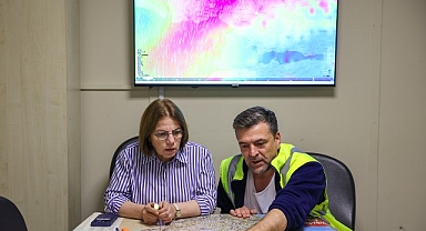 Maltepe Belediyesi ekipleri sağanak yağış ve fırtınaya karşı tam kapasite sahada