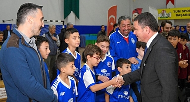 Osmangazi Belediyesi’nden Amatör Spor Kulüplerine Büyük Destek